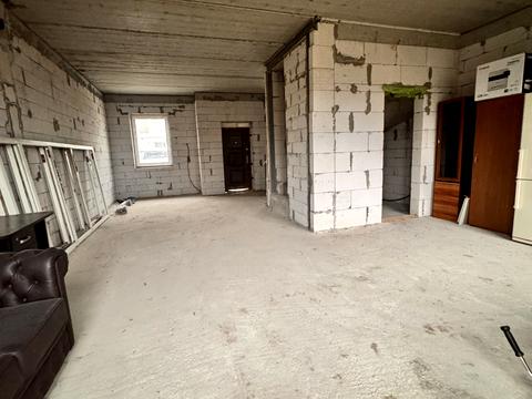 будинок за адресою с. Нові Петрівці, Озерна