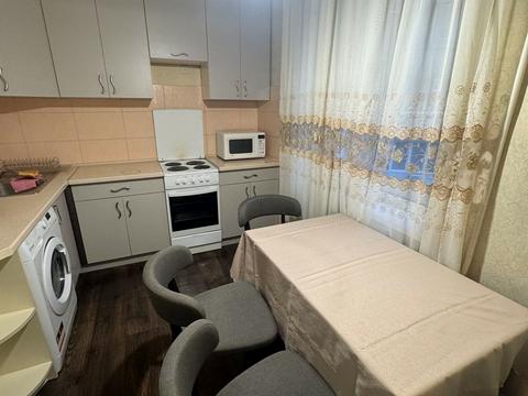 квартира за адресою Братства Тарасівців вул. (Декабристів), 10