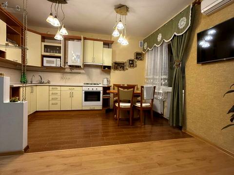 квартира за адресою Гетьмана Полуботка вул., 6а