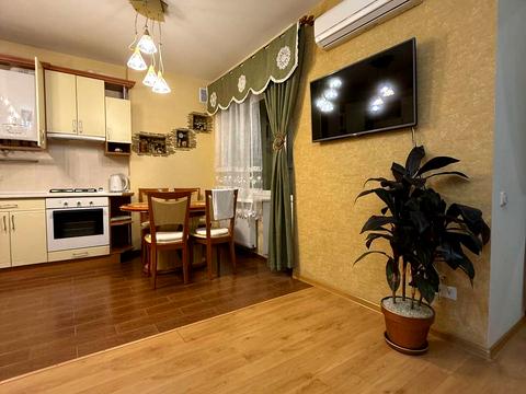 квартира за адресою Гетьмана Полуботка вул., 6а