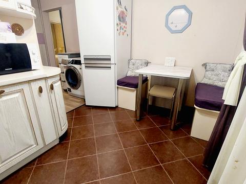 квартира за адресою Ревуцького вул., 18