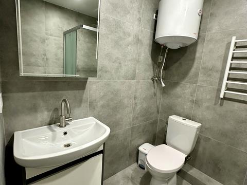 квартира за адресою Лісова вул., 3