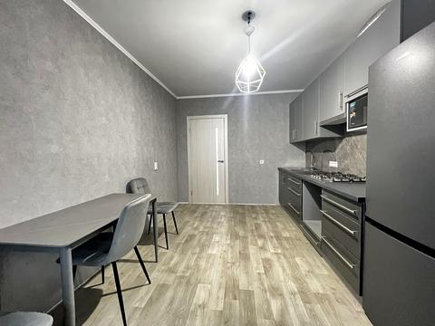 квартира за адресою Курсанта Єськова вул., 26-А