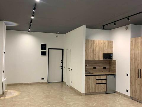 комерційна за адресою Яружна вул., 15