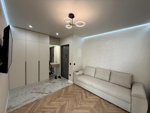 квартира за адресою Степана Бандери вул., (Будинок 4)