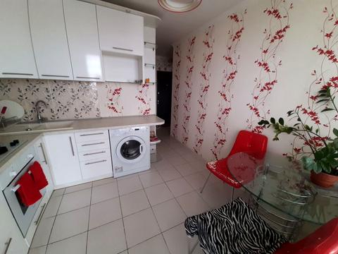 квартира за адресою Володимира Івасюка просп. (Героїв Сталінграду), 9-А