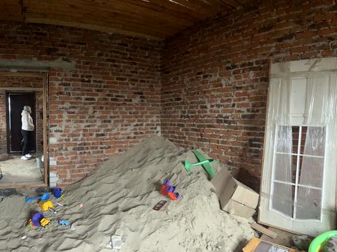 будинок за адресою с. Деснянка, Вузька, 16