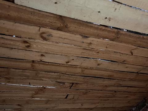 будинок за адресою с. Деснянка, Вузька, 16