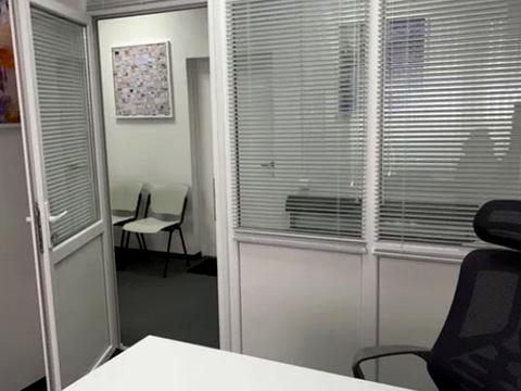 комерційна за адресою Еспланадна вул., 20-А