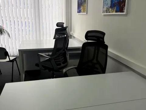 комерційна за адресою Еспланадна вул., 20-А