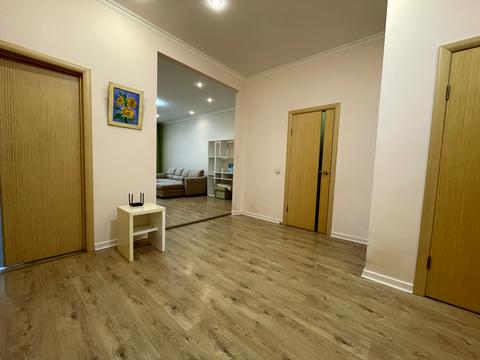 квартира за адресою Лабораторний пров., 6