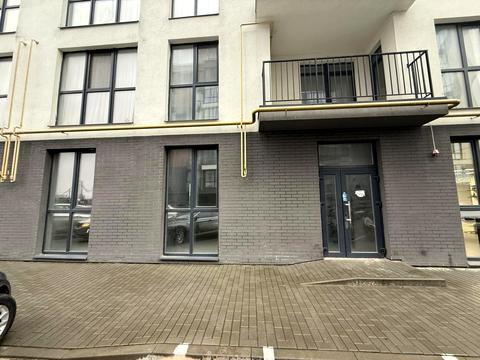 комерційна за адресою Героїв Майдану вул., 17