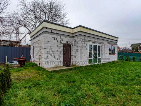 будинок за адресою Академіка Глушкова просп.