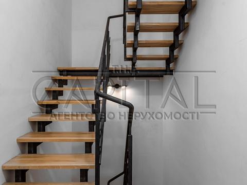 будинок за адресою Академіка Глушкова просп.