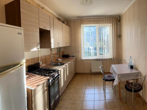 квартира за адресою Олександра Довженка вул. (Толстого), 125-А