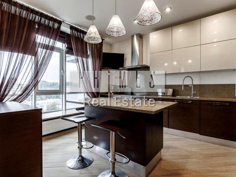 квартира по адресу Андрея Верхогляда ул. (Михайла Драгомирова), 17-В