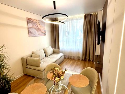 квартира за адресою Кирила Трильовського вул., 4-А