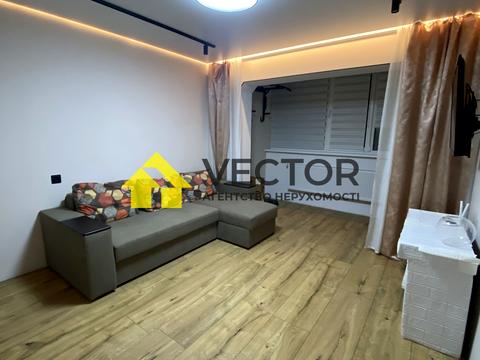 квартира за адресою Сергія Параджанова вул., 5