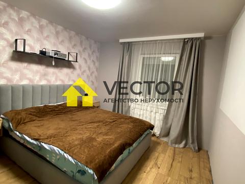 квартира за адресою Сергія Параджанова вул., 5