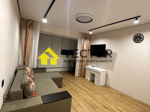 квартира за адресою Сергія Параджанова вул., 5