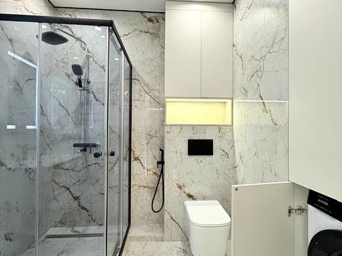 квартира за адресою Степана Бандери вул., 77-Б