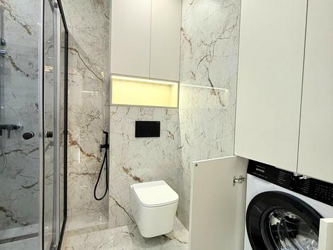 квартира за адресою Степана Бандери вул., 77-Б