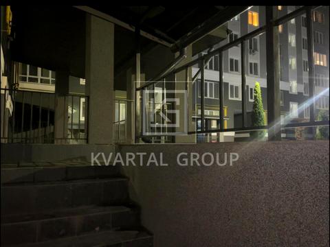 комерційна за адресою Івана Кожедуба вул., 8-A