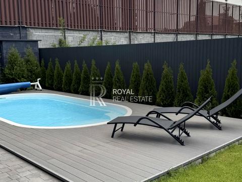 дом по адресу Святищенская ул.