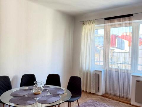 квартира по адресу Королёва ул., 1