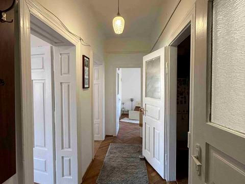 квартира по адресу Королёва ул., 1