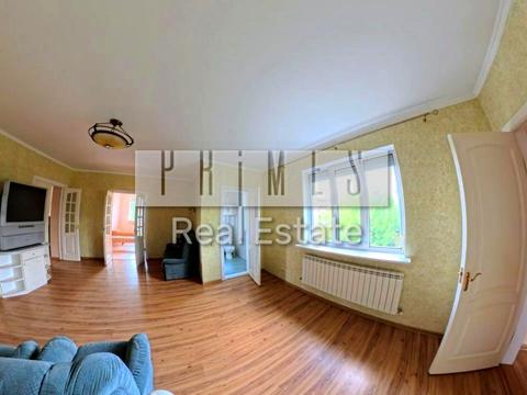 будинок за адресою Грушевського вул.