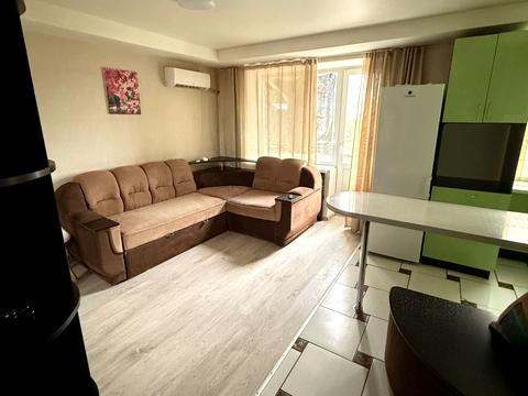 квартира за адресою Київ, Новодарницька вул., 27