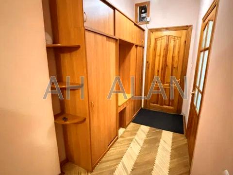 комерційна за адресою Верхній Вал вул., 48/28А