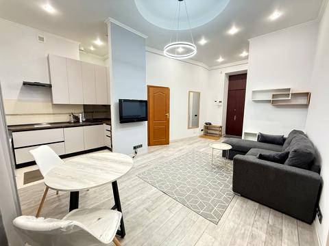 квартира по адресу Лютеранская ул., 16