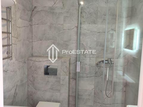 квартира за адресою Героїв Небесної Сотні просп., 16/9