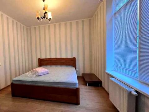 квартира за адресою Ованеса Туманяна вул., 3