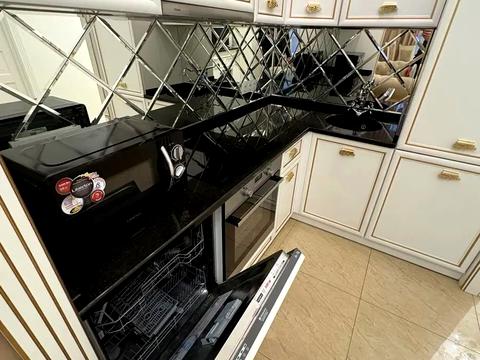 квартира за адресою Київ, Василя Тютюнника вул. (Анрі Барбюса), 53