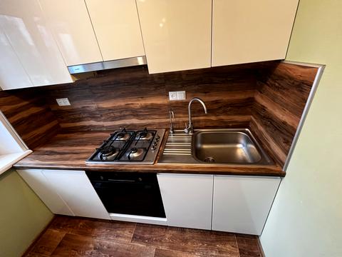 квартира за адресою Богдана Хмельницького просп. (Героїв Сталінграда), 4-Б