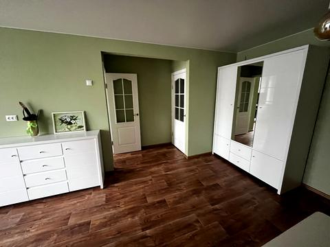 квартира за адресою Богдана Хмельницького просп. (Героїв Сталінграда), 4-Б