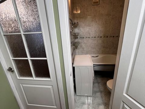 квартира за адресою Богдана Хмельницького просп. (Героїв Сталінграда), 4-Б