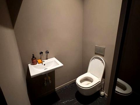 коммерческая по адресу Толстого Льва ул., 4