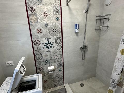 квартира за адресою Олекси Довбуша вул., 15