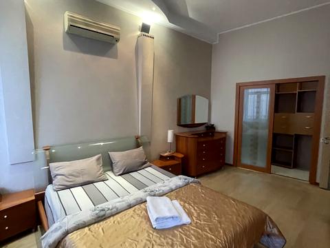 квартира по адресу Малая Житомирская ул., 3/4