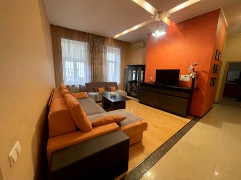 квартира по адресу Малая Житомирская ул., 3/4