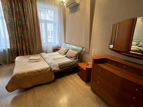 квартира по адресу Малая Житомирская ул., 3/4