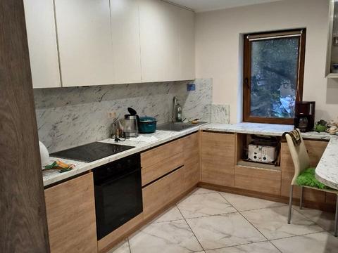 будинок за адресою Лугова вул.