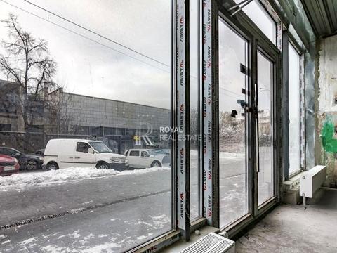 комерційна за адресою Машинобудівна вул., 41