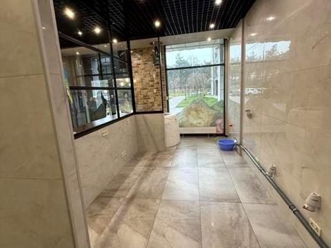 комерційна за адресою Київ, Князя Романа Мстиславича вул. (Генерала Жмаченка), 28-А