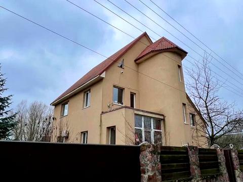 дом по адресу Горіхова