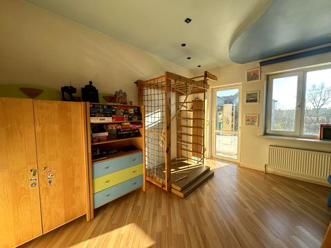 дом по адресу Горіхова